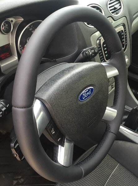 Ford Focus Lenkradbezug – Edd Deri Dizayn